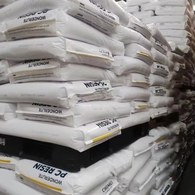 Weather Resistant Polycarbonate Pellets For Food Grade Container And Lighting Packaging