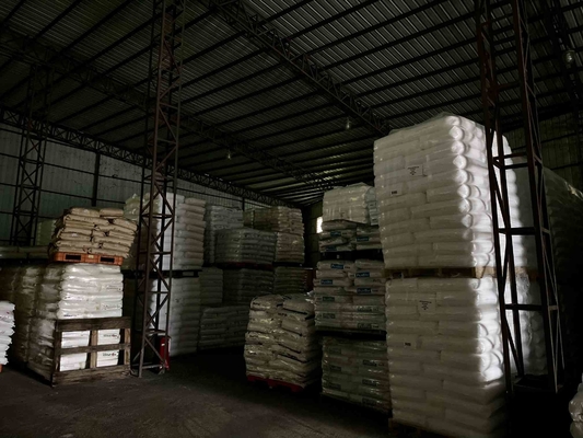 LANXESS B7375 PBT Plastic Material Thermal Stability Polybutylene Terephthalate Resin